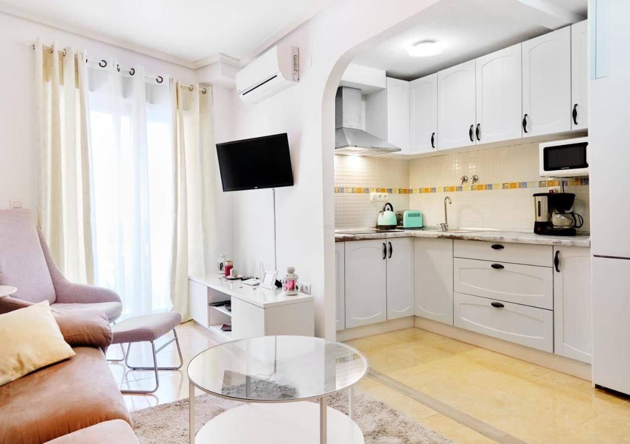 Апартаменты Almudena Playa Del Cura En Торевьиа Экстерьер фото